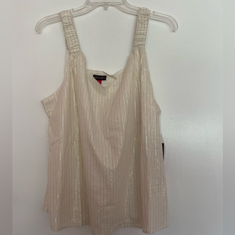 NWT Vince Camuto L
